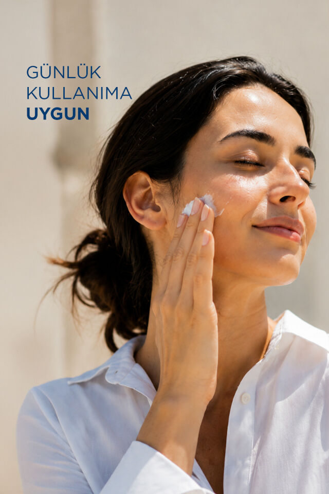 Photoderm Spot SPF 50+ Leke Karşıtı Tüm Ciltler için Yüz & Vücut Güneş Kremi 150 ML